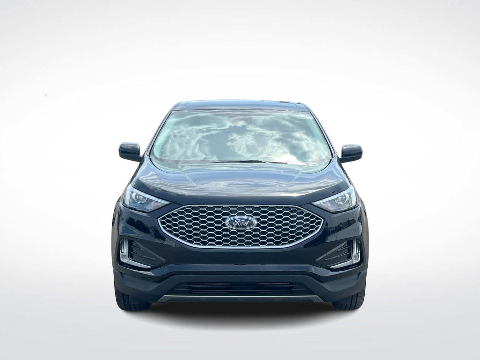 Certified 2023 Ford Edge SEL w/ Convenience Package AWD/4WD image 3