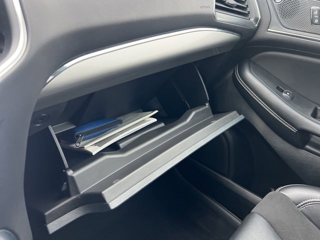 Certified 2023 Ford Edge ST image 19