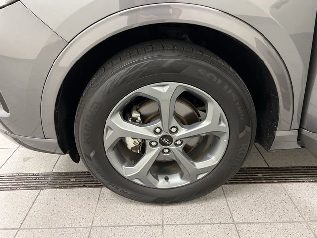 Certified 2024 Ford Escape ST-Line AWD/4WD image 10