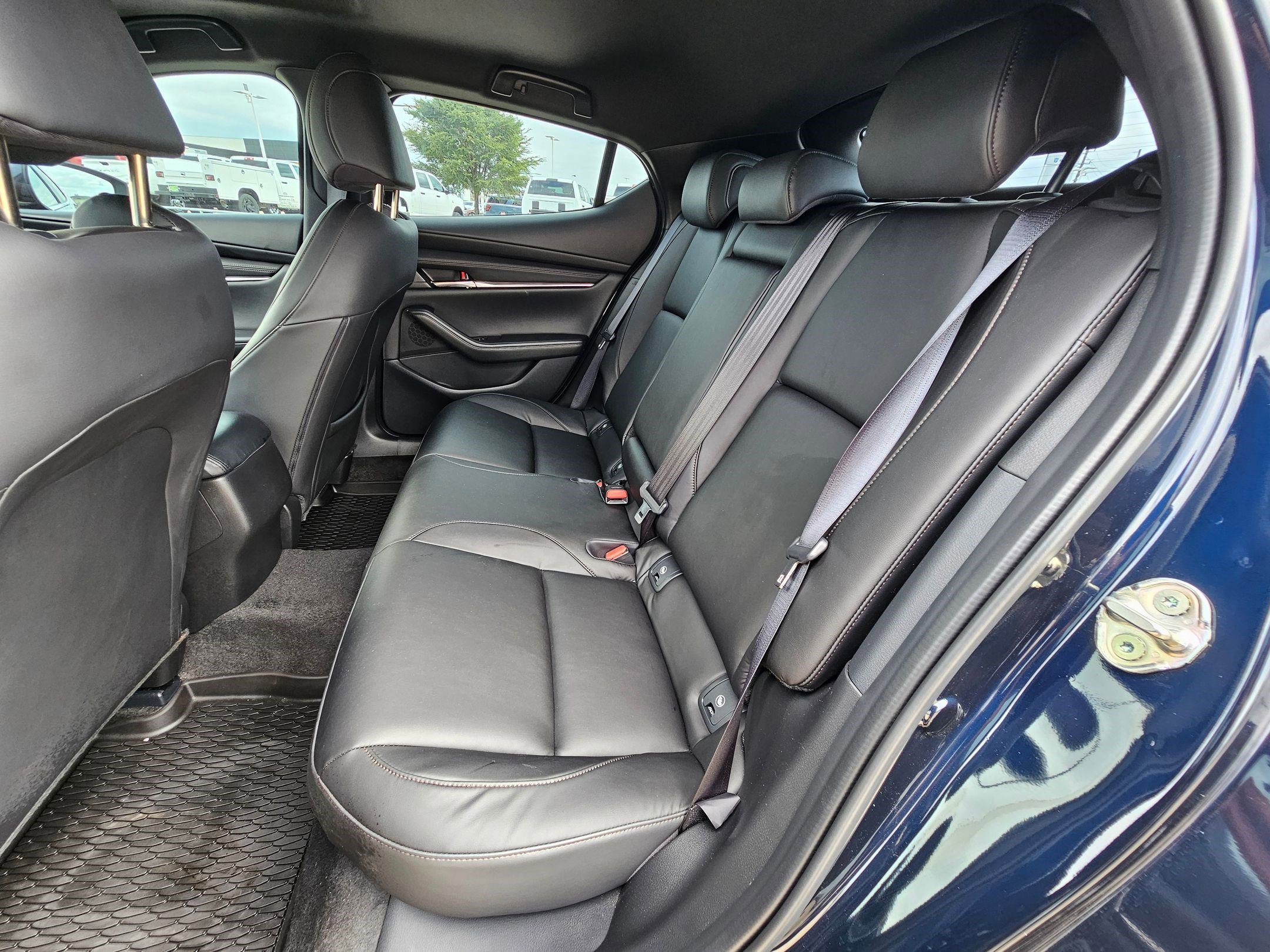Used 2024 MAZDA MAZDA3 s FWD image 25