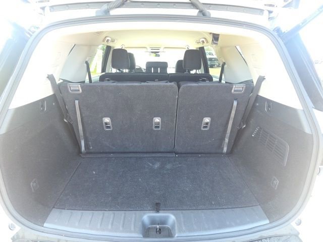 Used 2025 Nissan Pathfinder SV FWD image 11