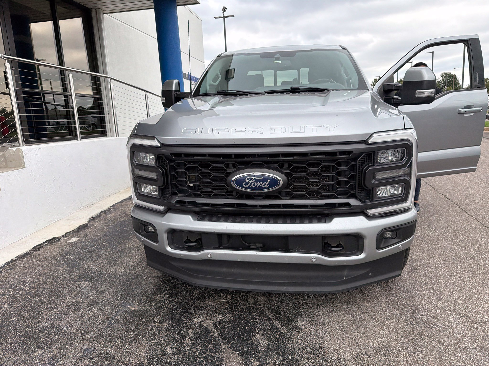 Certified 2023 Ford F250 Lariat w/ Lariat Ultimate Package AWD/4WD image 1