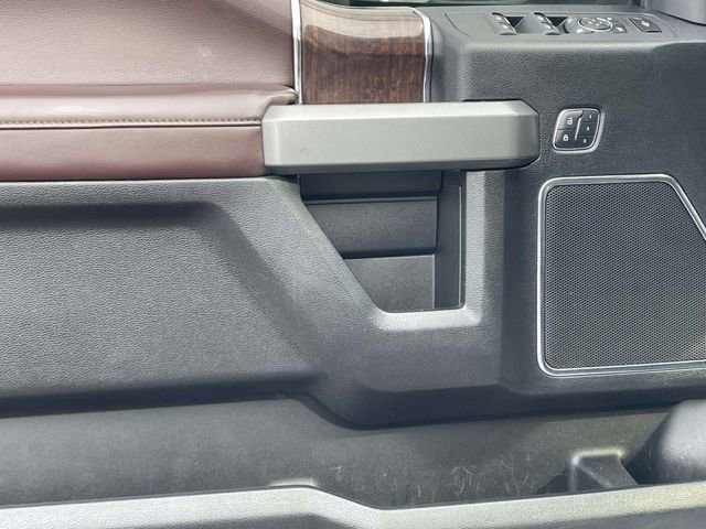 Certified 2017 Ford F350 Platinum w/ Platinum Ultimate Package image 14