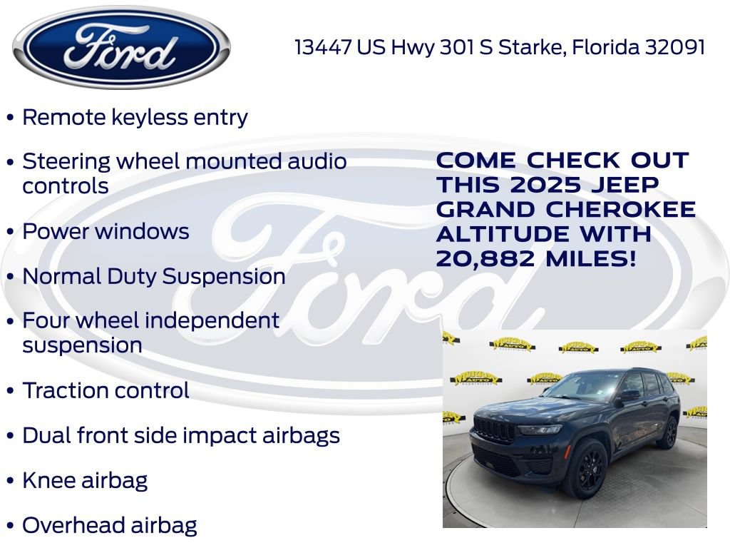 Used 2025 Jeep Grand Cherokee Altitude AWD/4WD image 32
