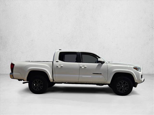 Used 2021 Toyota Tacoma SR5 RWD image 4