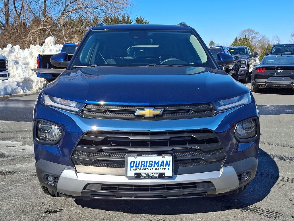 Used 2022 Chevrolet TrailBlazer LT image 2