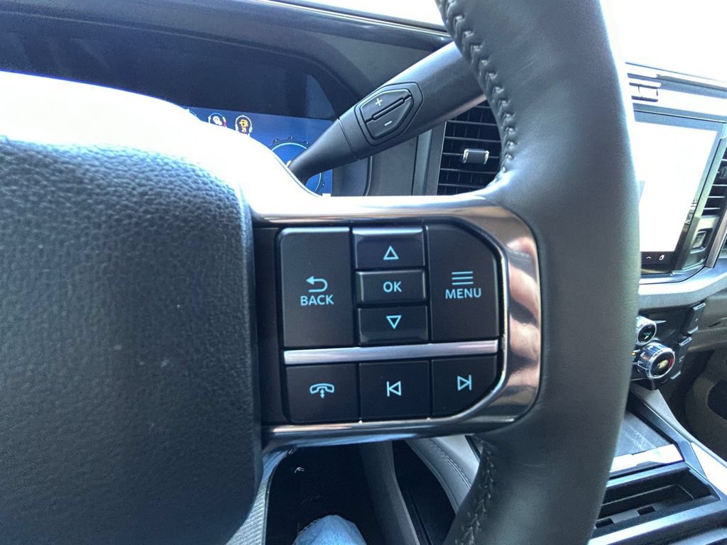 Certified 2026 Ford F350 Platinum w/ Platinum Plus Package AWD/4WD image 23