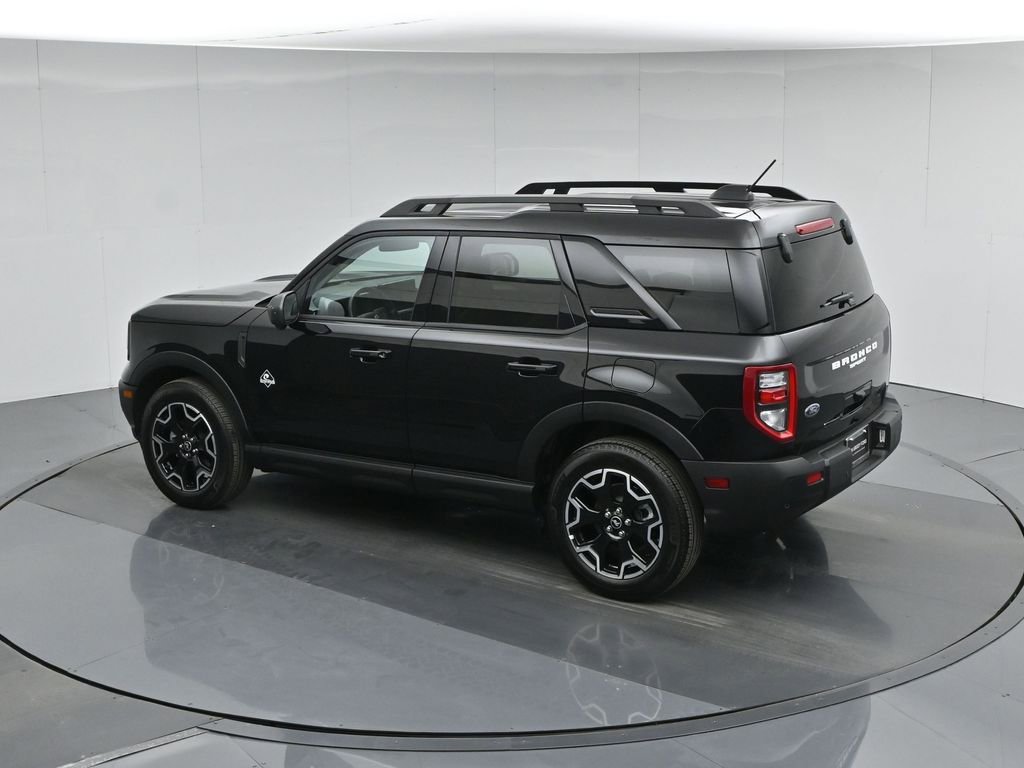 Certified 2025 Ford Bronco Sport Outer Banks w/ Outer Banks Tech Package+ image 45