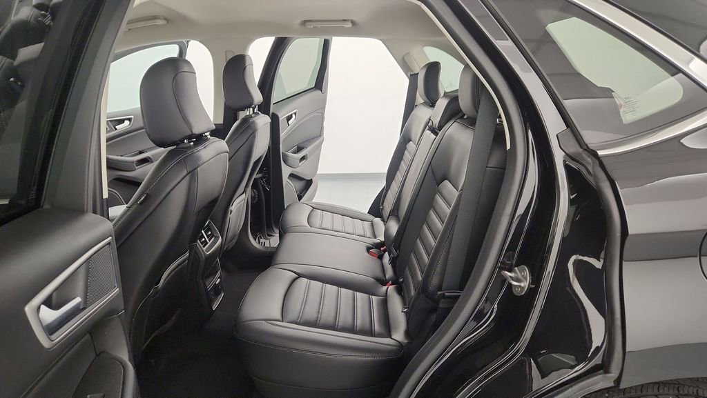 Certified 2024 Ford Edge SEL w/ Convenience Package AWD/4WD image 26