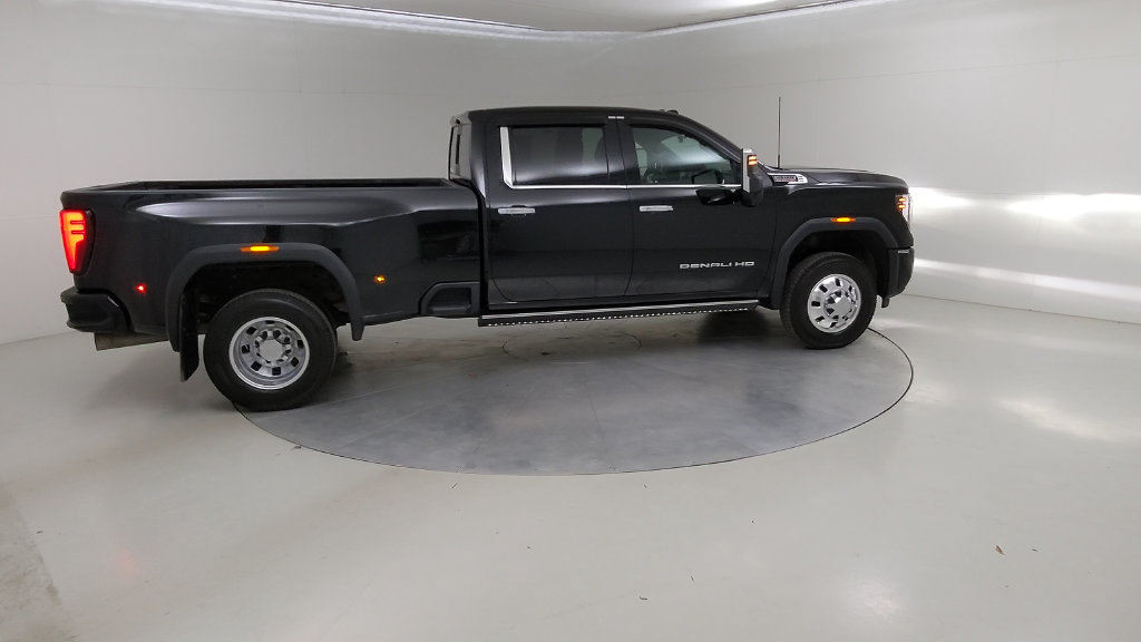 Used 2024 GMC Sierra 3500 Denali w/ Denali Reserve Package AWD/4WD image 13