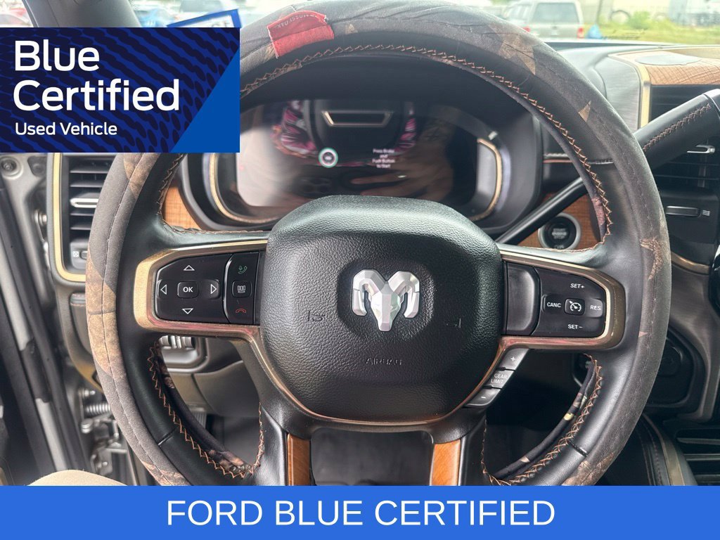 Used 2024 RAM 3500 Limited w/ Towing Technology Group AWD/4WD image 9