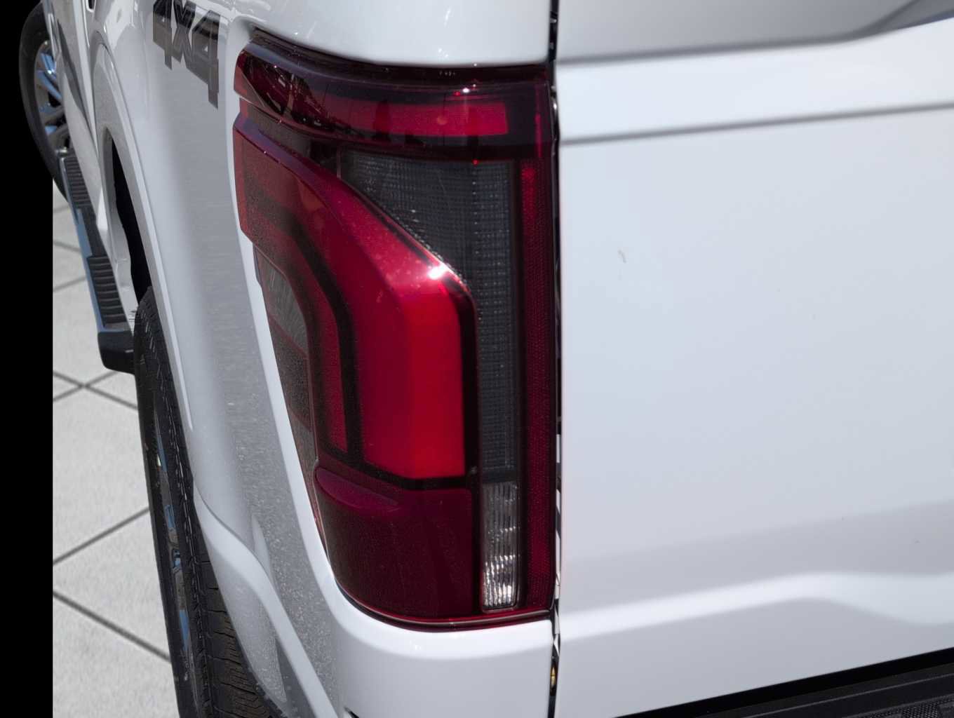 Certified 2025 Ford F150 Lariat w/ Equipment Group 501A Mid image 24