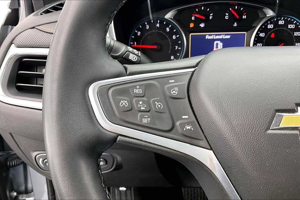 Used 2023 Chevrolet Equinox Premier AWD/4WD image 18