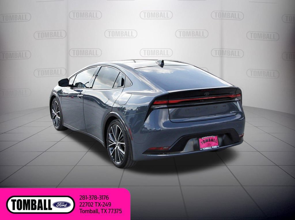 Used 2023 Toyota Prius Limited w/ Limited Premium Package FWD image 6