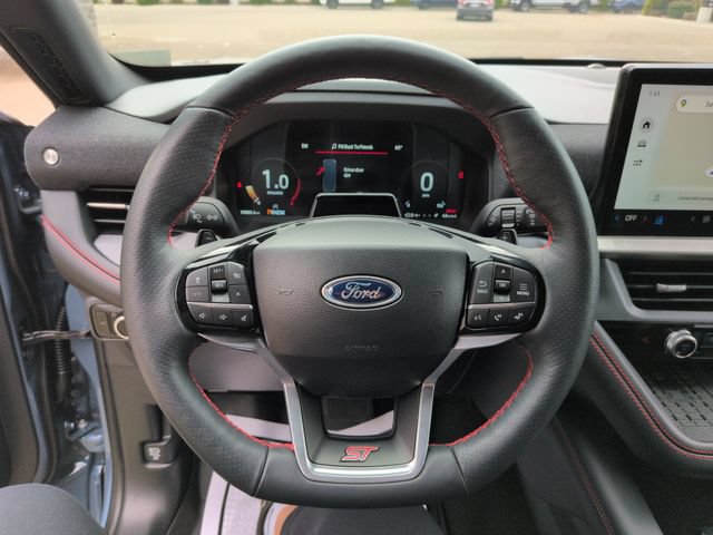 Certified 2025 Ford Explorer ST AWD/4WD image 14
