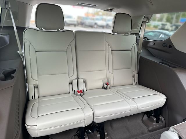 Used 2023 GMC Yukon Denali w/ Denali Reserve Package image 26