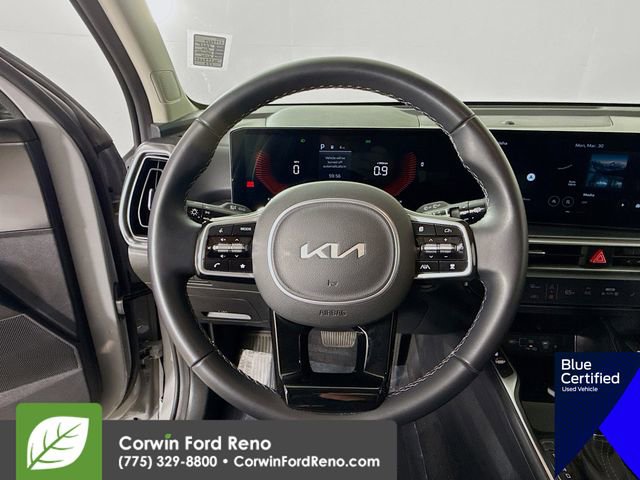 Used 2025 Kia Sorento S AWD/4WD image 15