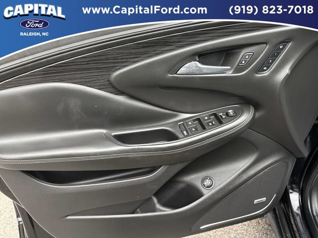 Used 2017 Buick Envision Premium w/ Driver Confidence Package AWD/4WD image 20