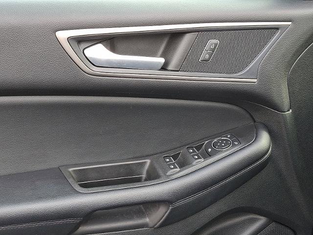 Certified 2022 Ford Edge SEL w/ Convenience Package image 12