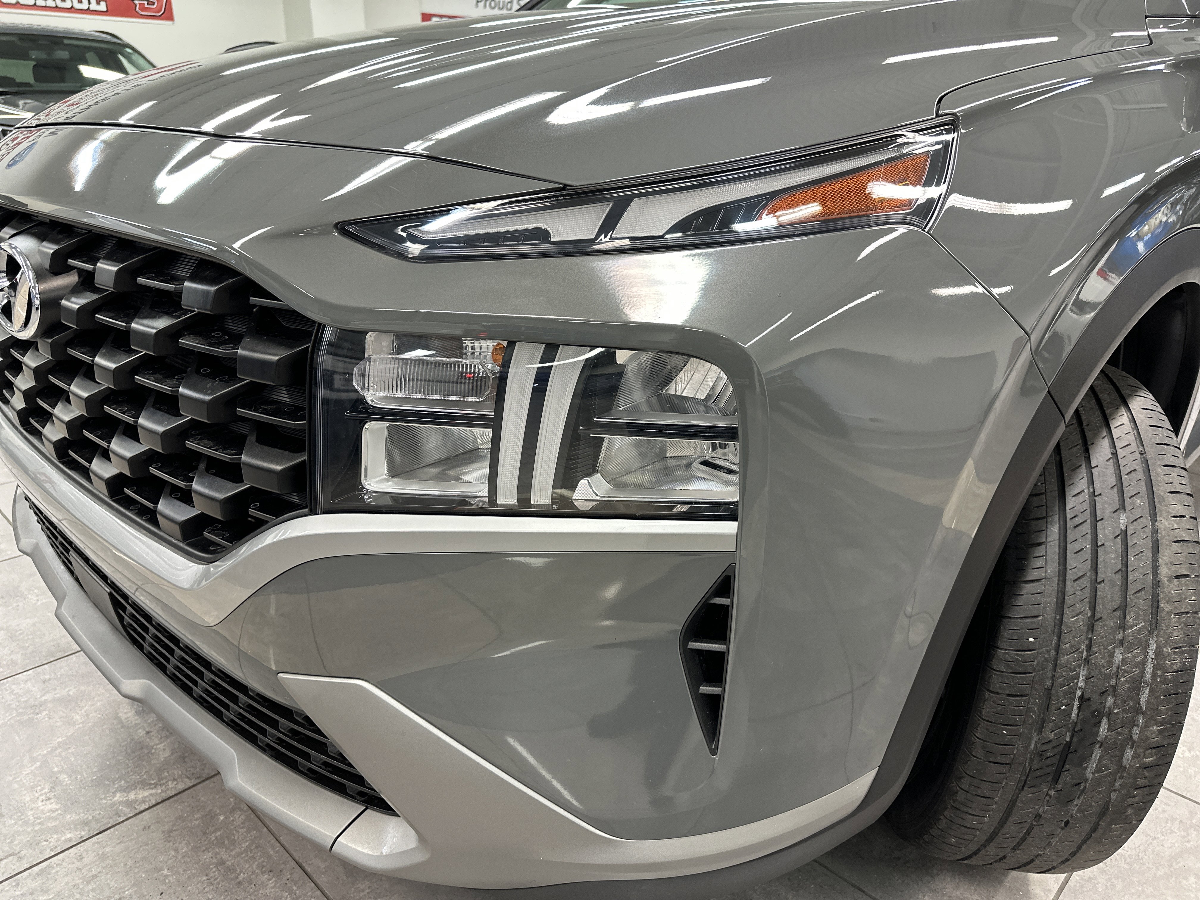 Used 2023 Hyundai Santa Fe SEL image 17