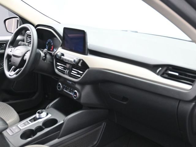 Certified 2020 Ford Escape SE image 29