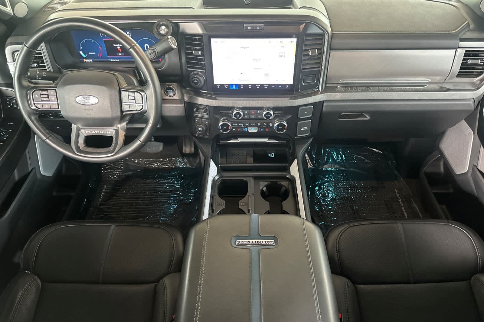 Certified 2025 Ford F350 Platinum AWD/4WD image 3