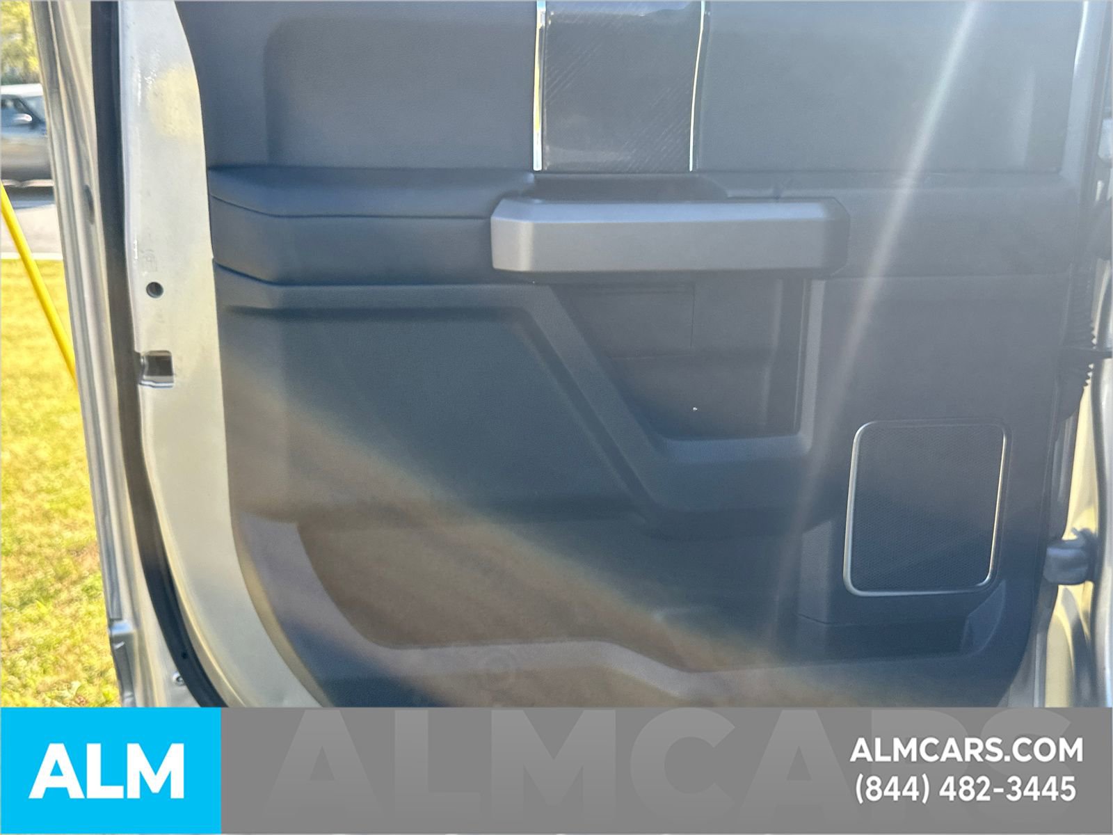 Certified 2022 Ford F450 Platinum w/ FX4 Off-Road Package image 14