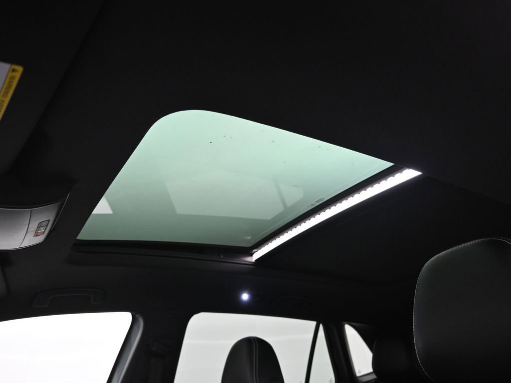 Used 2023 Volkswagen Atlas Cross Sport SE w/ Panoramic Sunroof Package image 49