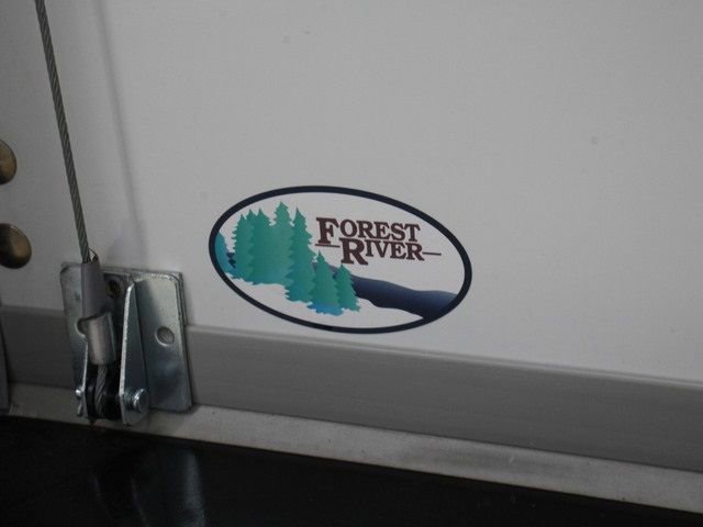 Certified 2024 Ford E-350 and Econoline 350 Super Duty w/ Power Windows & Locks Group image 10