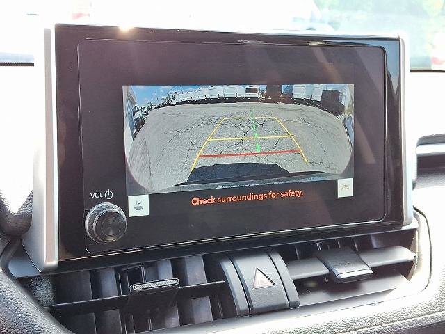 Used 2024 Toyota RAV4 XLE w/ Weather Package AWD/4WD image 18