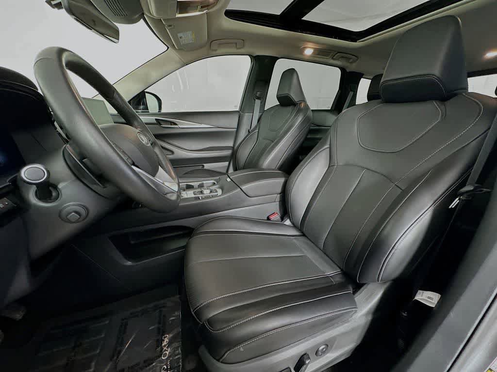 Used 2024 INFINITI QX60 Luxe AWD/4WD image 12