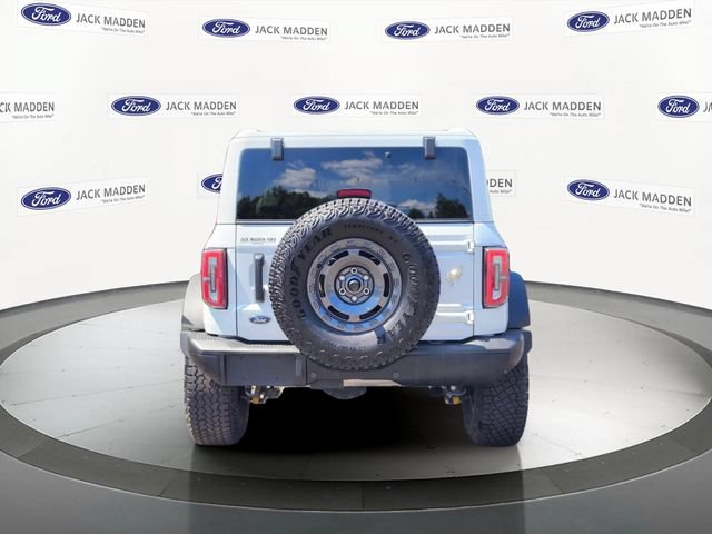 Certified 2025 Ford Bronco Badlands AWD/4WD image 4