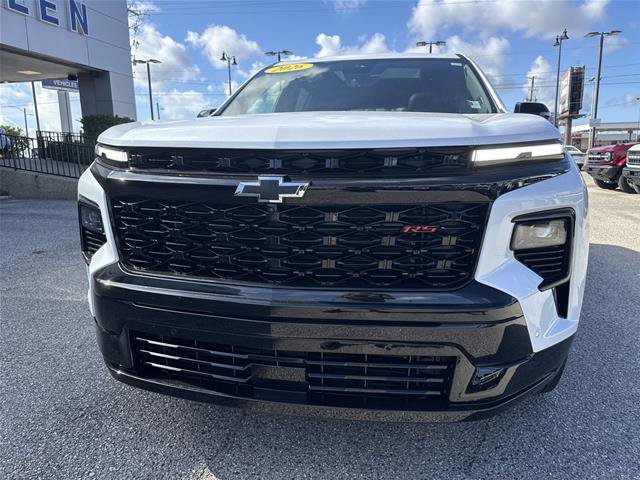 Used 2026 Chevrolet Traverse RS w/ LPO, Floor Liner Package FWD image 17