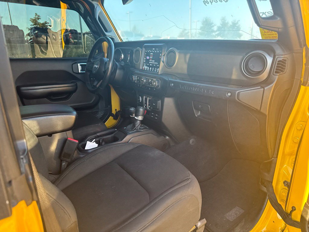 Used 2021 Jeep Wrangler Sport AWD/4WD image 14