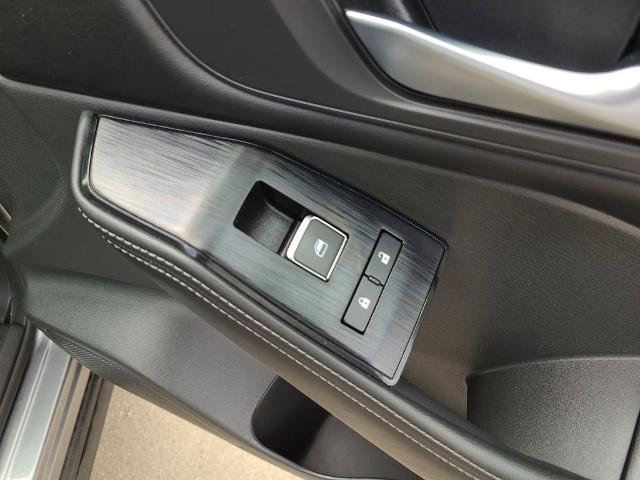 Used 2022 Nissan Rogue SL w/ SL Premium Package AWD/4WD image 10