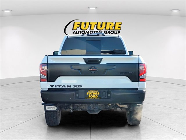Used 2021 Nissan Titan PRO-4X w/ Pro-4x Convenience Package image 4
