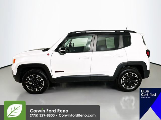 Used 2023 Jeep Renegade Trailhawk image 3