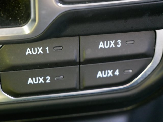 Used 2024 Jeep Wrangler Unlimited Rubicon AWD/4WD image 27