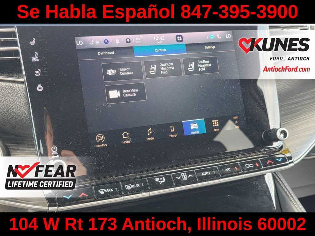 Used 2024 Jeep Wagoneer L Series II w/ Flexible Seating Group AWD/4WD image 62