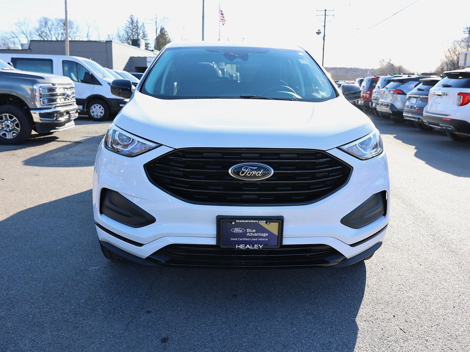 Certified 2023 Ford Edge SE w/ Black Appearance Package image 2