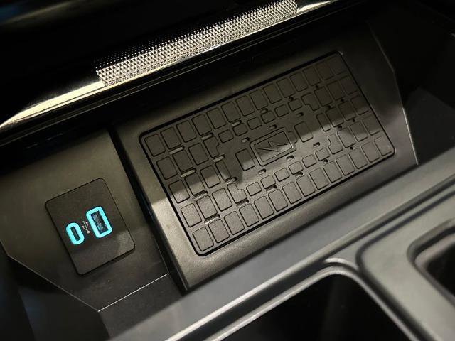 Certified 2024 Ford F150 Platinum w/ Equipment Group 702A High image 31