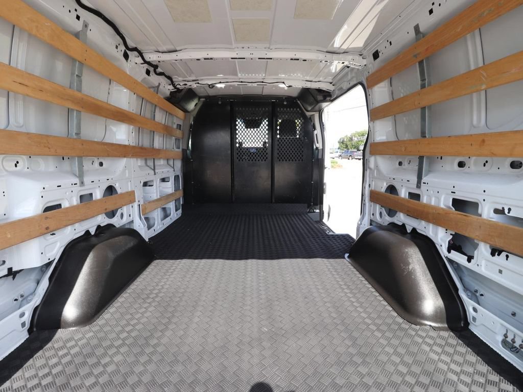 Certified 2023 Ford Transit 250 Low Roof w/ Exterior Upgrade Package RWD image 14