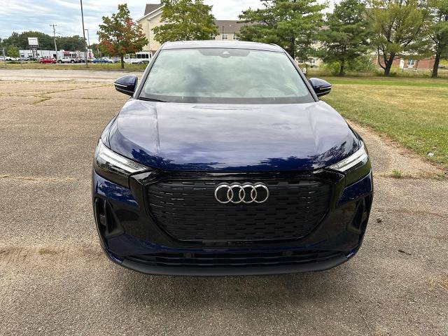 Used 2025 Audi Q4 e-tron Premium Plus AWD/4WD image 11