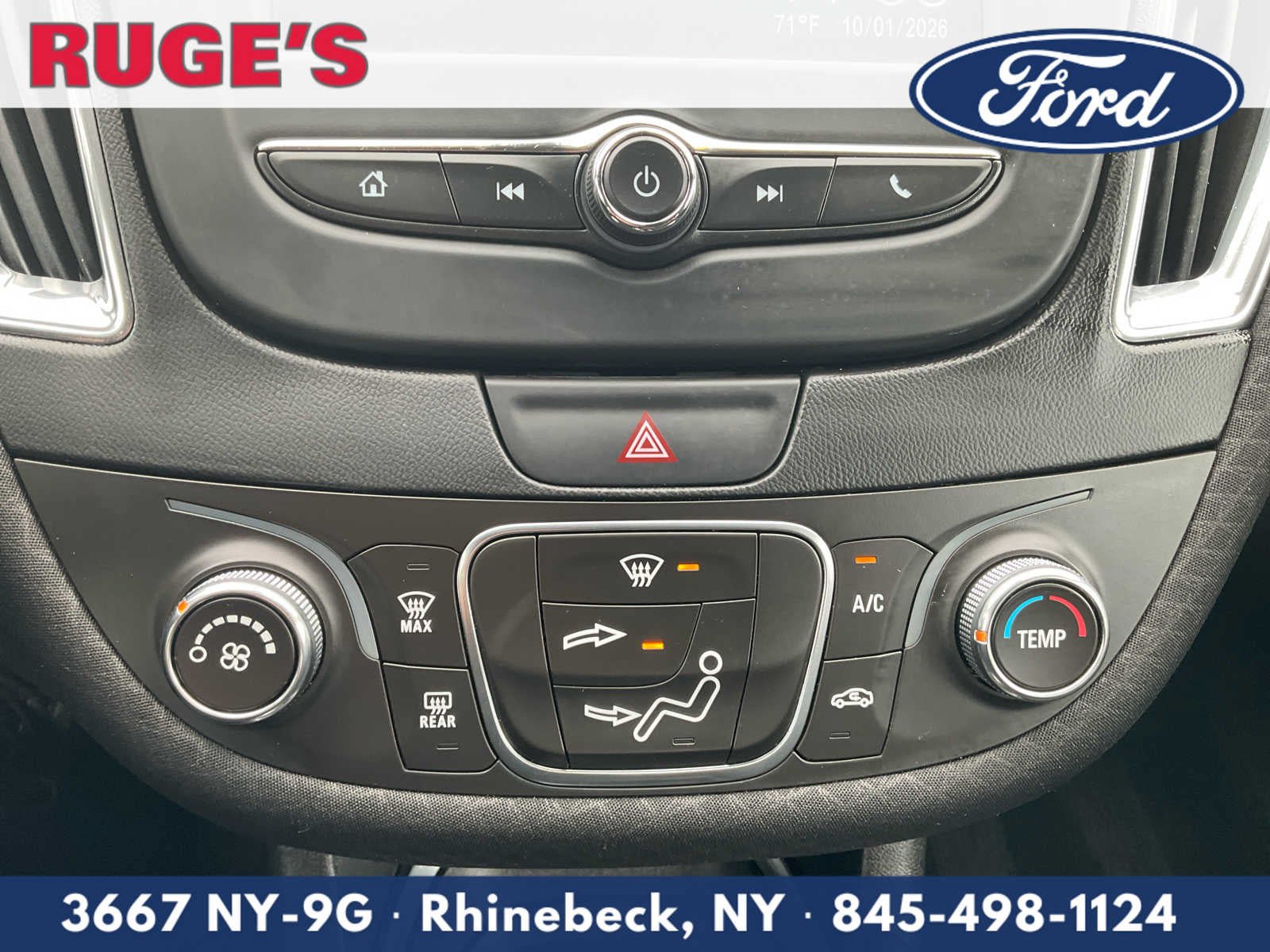Used 2017 Chevrolet Malibu LT FWD image 22