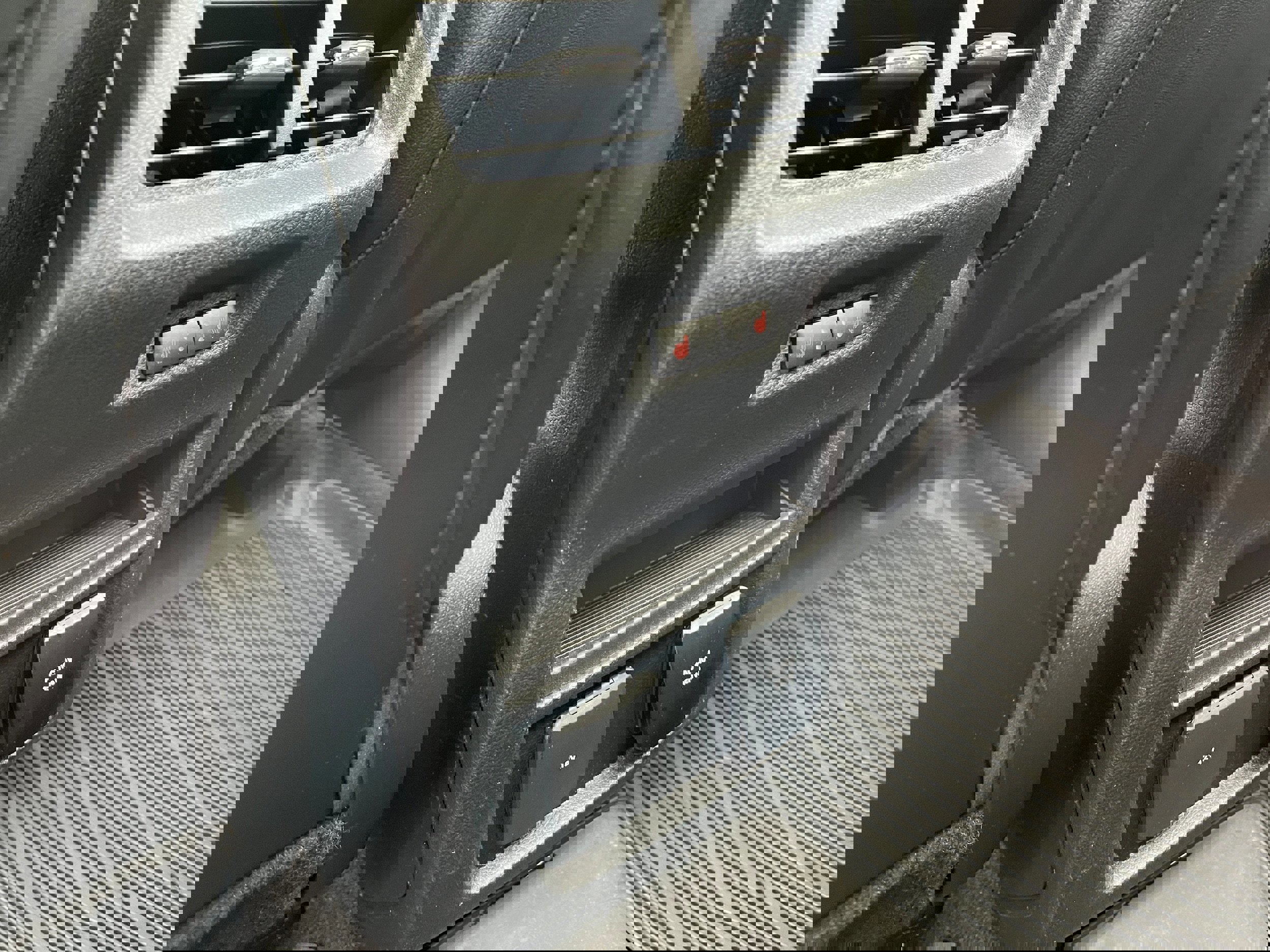 Certified 2020 Ford Edge Titanium w/ Equipment Group 301A image 12