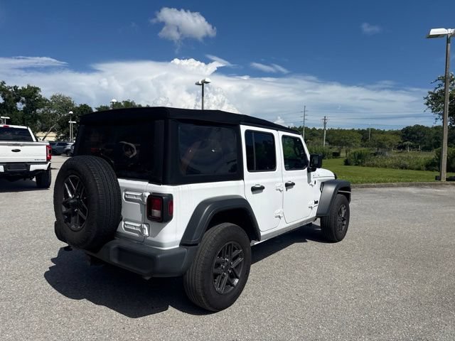 Used 2024 Jeep Wrangler Unlimited Sport AWD/4WD image 7