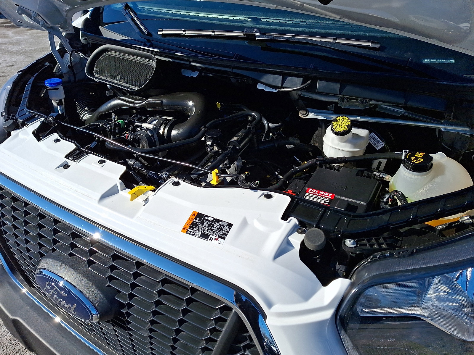 Certified 2024 Ford Transit 250 Base w/ Exterior Upgrade Package image 31