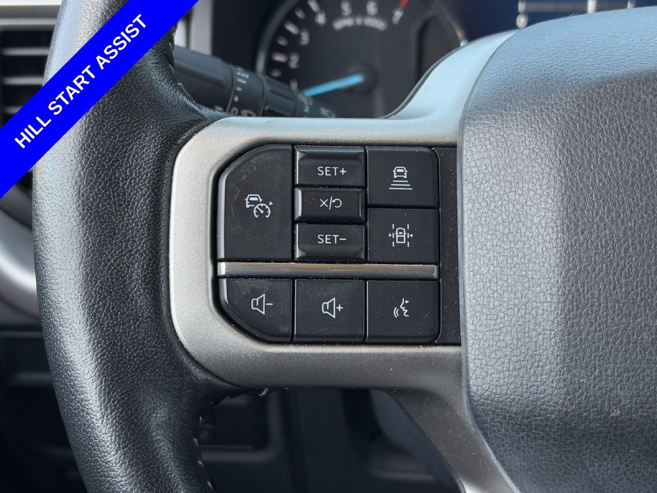 Certified 2022 Ford Expedition XLT RWD image 17