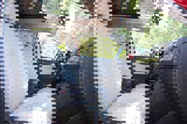 Used 2019 Volkswagen Tiguan SE AWD/4WD image 11