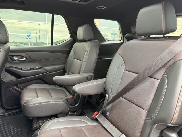 Used 2023 Chevrolet Traverse High Country image 16